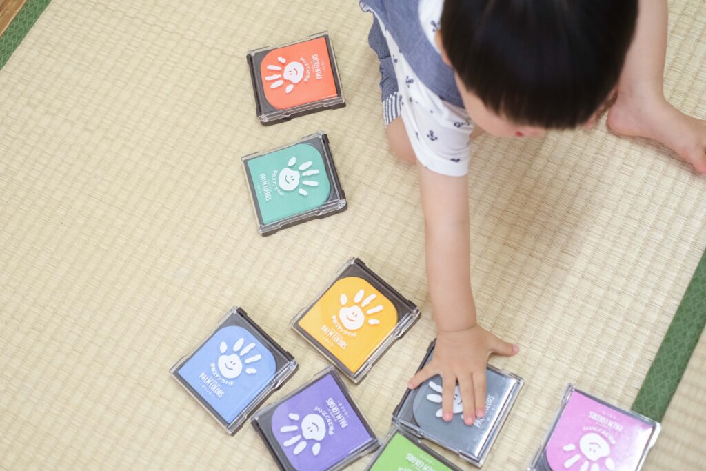 京都　ベビーマッサージ＆手形足形アート教室　te te'(テテ)　 (京都府長岡京市)　